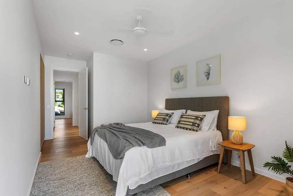 Holiday home Jasper Villa Airlie Beach Australia