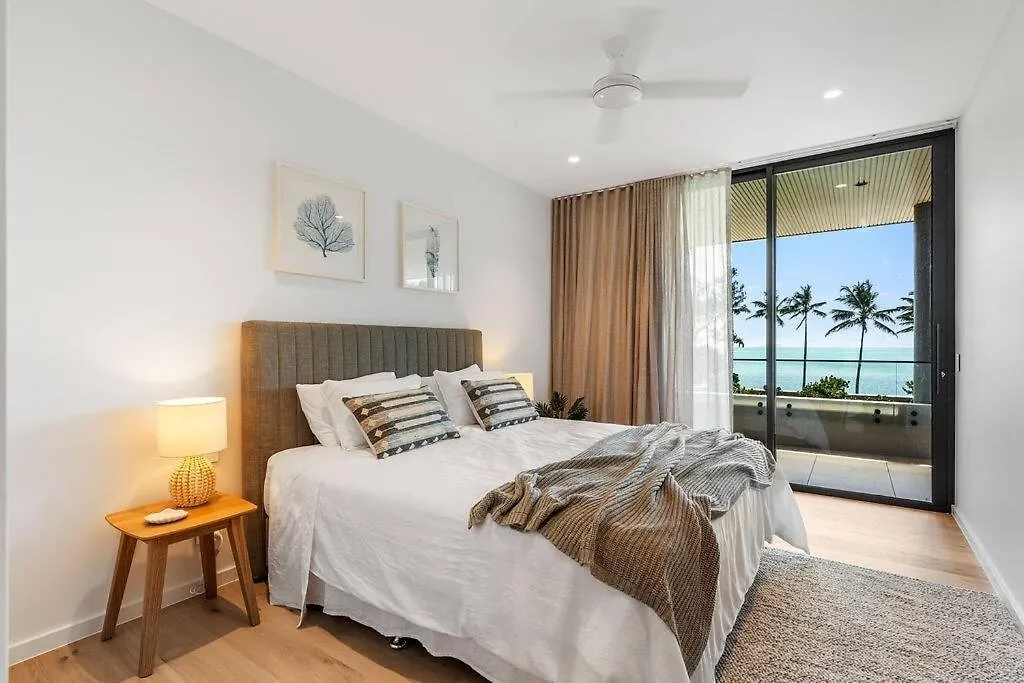 Holiday home Jasper Villa Airlie Beach Australia