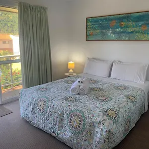 Unit 1 Sunbird On Lamond Airlie Beach
