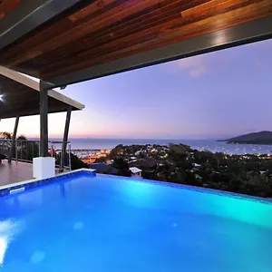 15 Kara - Luxurious With Million Dollar Views Airlie Beach